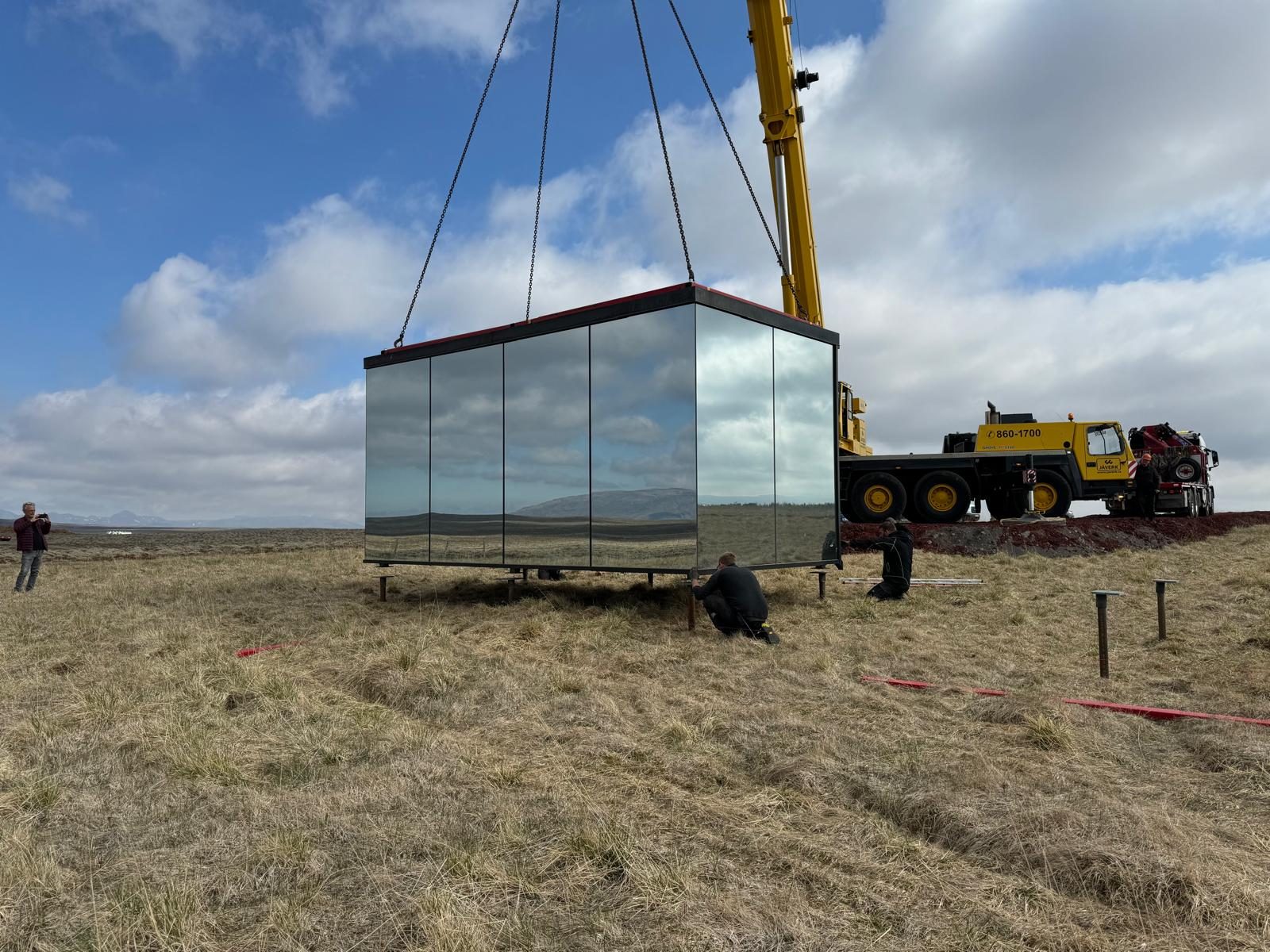 Instalación de pilotes helicoidales en obra